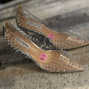 Steve Madden size 5 1/2 studded heels